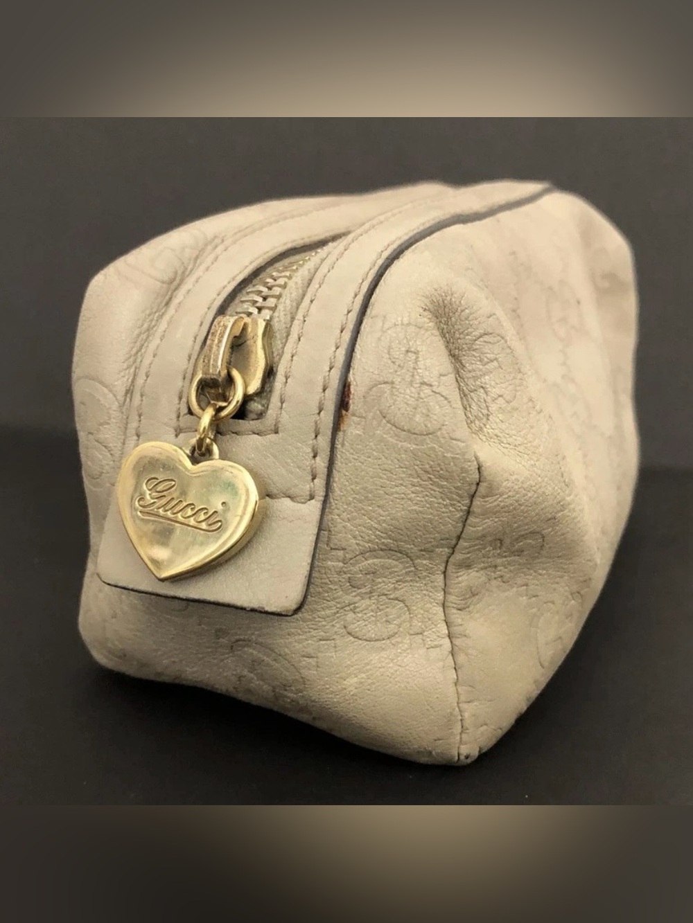 Gucci Guccissima Heart GG Logo Leather Cosmetic Pouch – Off‑White